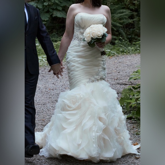 Impression Bridal Dresses & Skirts - Impression Bridal Dress